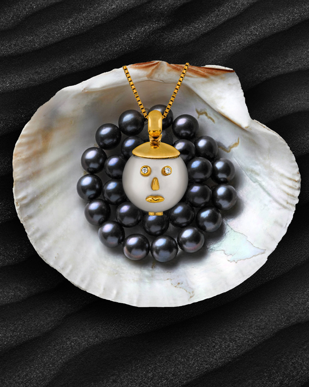 Χρυσό μενταγιόν φατσούλα με φίλντισι product image